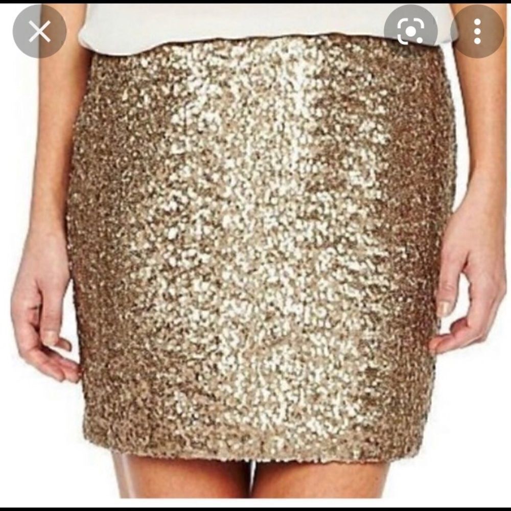 - I Jeans by Buffalo sequined skirt.    Size Sm